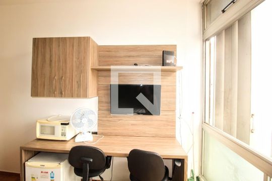Quarto  de apartamento para alugar com 1 quarto, 18m² em Santo Agostinho, Belo Horizonte