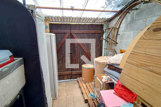 garagem de casa à venda com 3 quartos, 110m² em Taquara, Rio de Janeiro