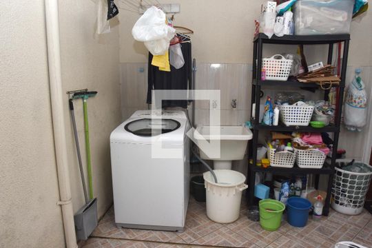 Área de Serviço de casa à venda com 3 quartos, 127m² em Jardim Sabará, São Paulo