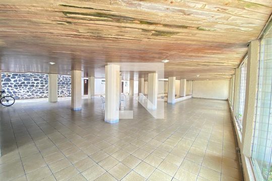 Área comum de apartamento para alugar com 1 quarto, 46m² em Amaralina, Salvador
