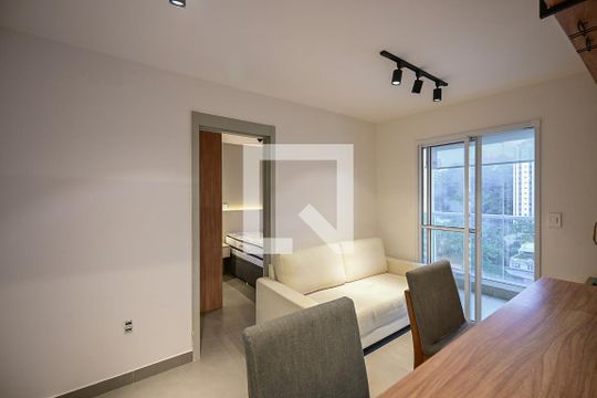 Sala/cozinha de apartamento à venda com 1 quarto, 38m² em Vila Andrade, São Paulo