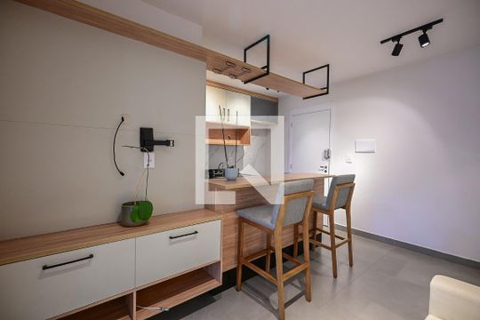Sala/cozinha de apartamento à venda com 1 quarto, 38m² em Vila Andrade, São Paulo
