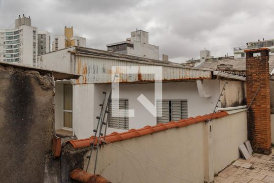 Vista Quarto 1 de casa à venda com 2 quartos, 168m² em Menino Deus, Porto Alegre