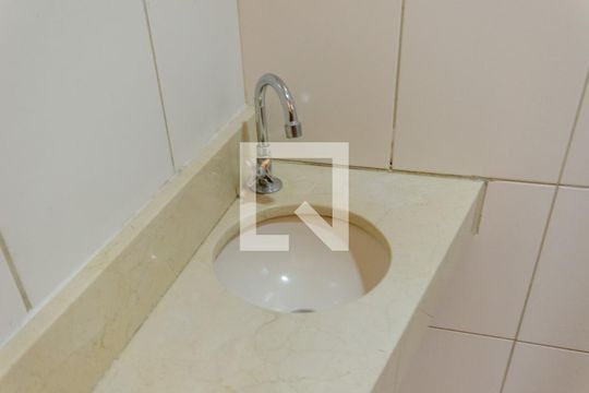 Lavabo de casa à venda com 6 quartos, 410m² em Vila Isabel, Rio de Janeiro