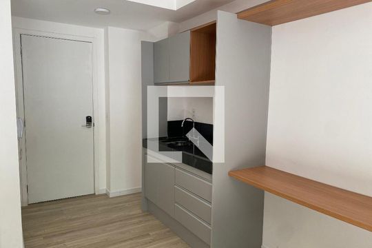 Cozinha - Armários de kitnet/studio para alugar com 1 quarto, 28m² em Pinheiros, São Paulo