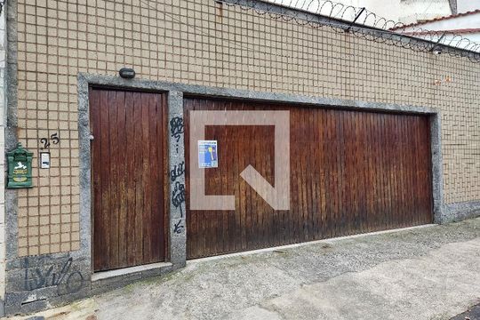 Fachada da Casa de casa à venda com 3 quartos, 500m² em Cachambi, Rio de Janeiro