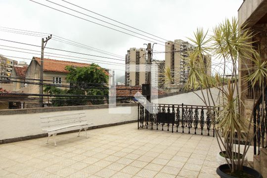 Varanda da Frente de casa à venda com 3 quartos, 500m² em Cachambi, Rio de Janeiro