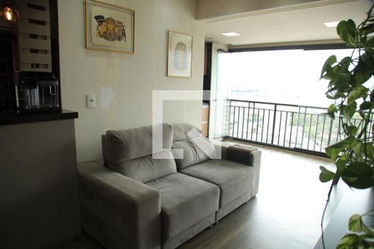 Sala de apartamento à venda com 3 quartos, 77m² em Centro, Osasco