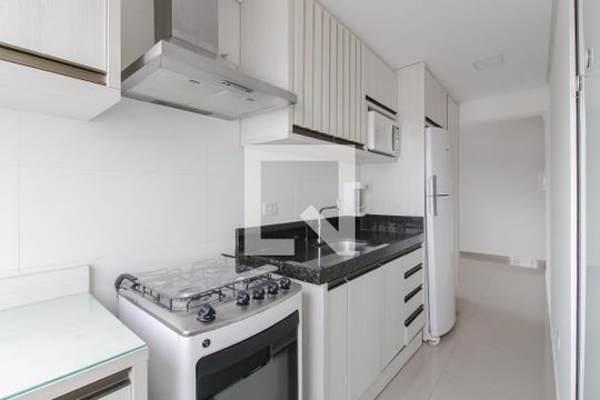 Cozinha de apartamento para alugar com 2 quartos, 53m² em Matriz, Mauá