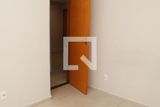 Quarto 2 de apartamento à venda com 2 quartos, 62m² em Setor Morada do Sol, Goiânia