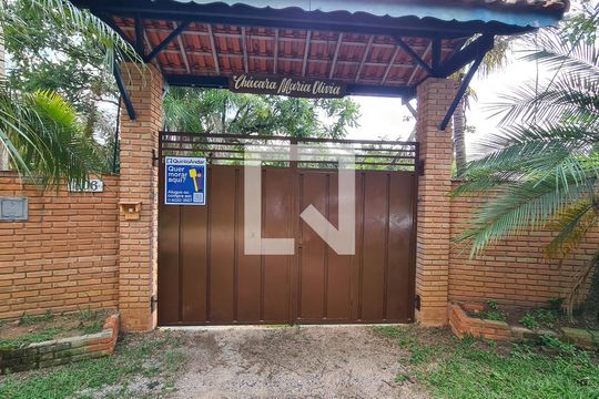 Fachada de casa à venda com 3 quartos, 980m² em Ermida, Jundiaí