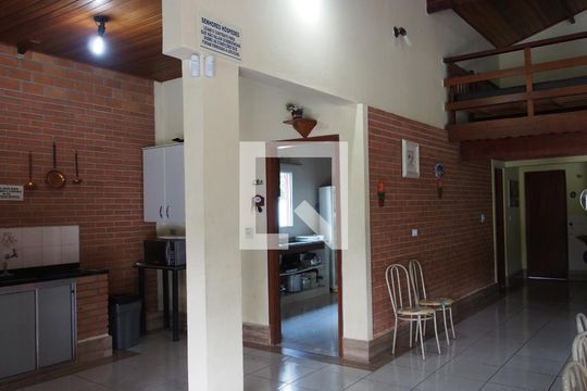 Churrasqueira de casa à venda com 3 quartos, 980m² em Ermida, Jundiaí