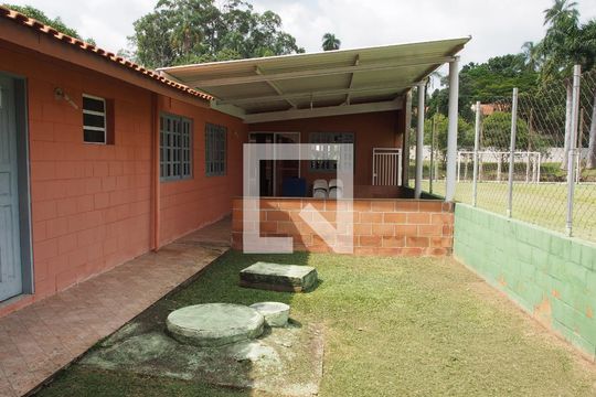 Área comum  de casa à venda com 3 quartos, 980m² em Ermida, Jundiaí