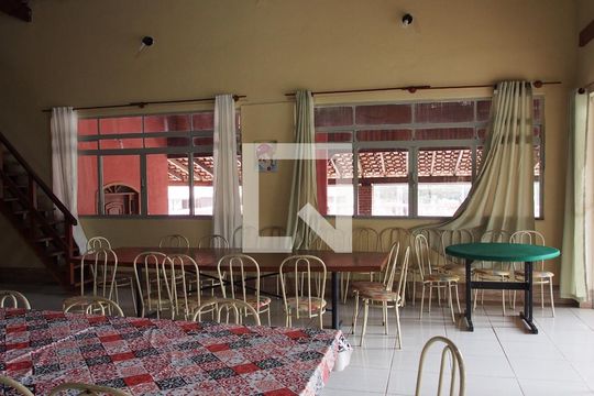 sala de casa à venda com 3 quartos, 980m² em Ermida, Jundiaí