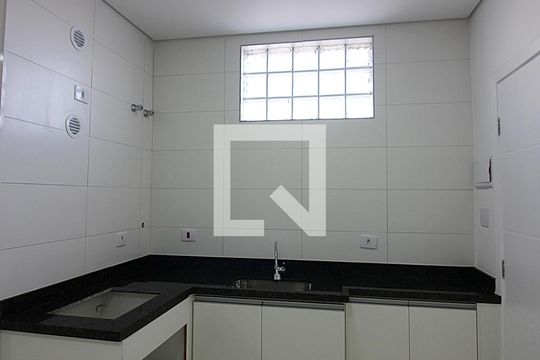 Sala/Cozinha de apartamento para alugar com 1 quarto, 38m² em Vila Planalto, São Bernardo do Campo