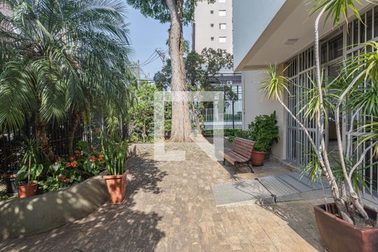 Área Verde Área Aberta de apartamento à venda com 3 quartos, 90m² em Vila Clementino, São Paulo