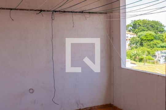 Área Externa de casa para alugar com 3 quartos, 120m² em Jardim Santos Dumont, São Paulo
