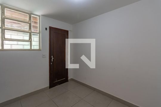 Quarto de Serviço de casa para alugar com 4 quartos, 360m² em São Luiz, Belo Horizonte
