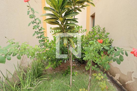 Área comum de apartamento para alugar com 2 quartos, 58m² em Santa Mônica, Uberlândia
