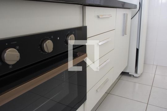 Cozinha e Área de Serviço de kitnet/studio para alugar com 1 quarto, 43m² em Vila Arens, Jundiaí