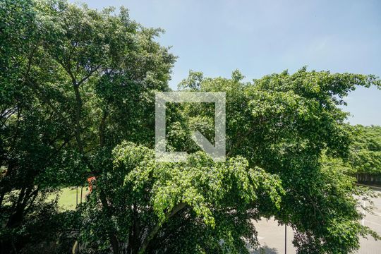 Vista da sala de apartamento para alugar com 2 quartos, 42m² em Jardim América da Penha, São Paulo