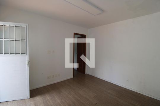 Sala de casa à venda com 1 quarto, 35m² em Jardim Satelite, 