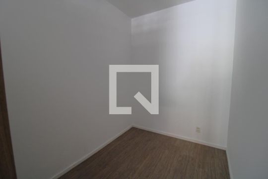 Quarto de casa à venda com 1 quarto, 34m² em Jardim Satelite, São Paulo
