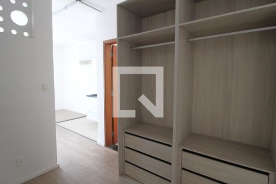 Quarto de casa à venda com 1 quarto, 37m² em Jardim Satelite, São Paulo