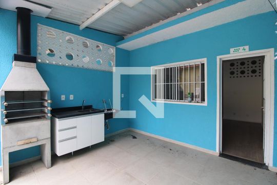 Lavanderia - churrasqueira de casa à venda com 1 quarto, 37m² em Jardim Satelite, São Paulo