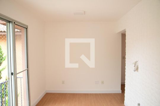 Casa de Condomínio para alugar com 2 quartos, 50m² em Jardim Torino, Cotia