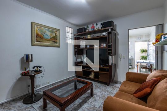 Casa para alugar com 2 quartos, 532m² em Vila Santa Clara, São Paulo