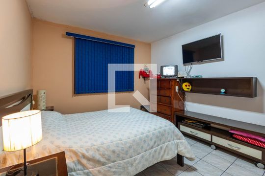  Quarto 1 de casa para alugar com 2 quartos, 532m² em Vila Santa Clara, São Paulo