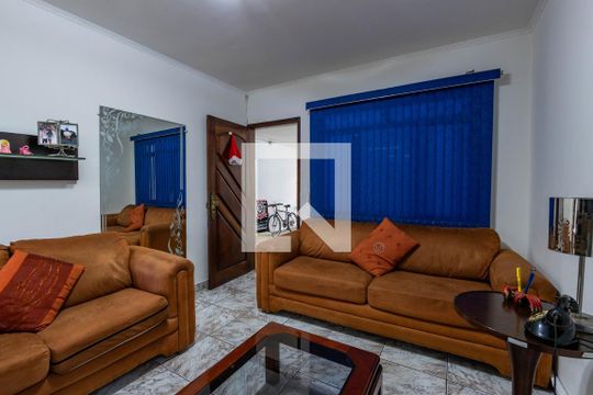Sala de casa para alugar com 2 quartos, 532m² em Vila Santa Clara, São Paulo