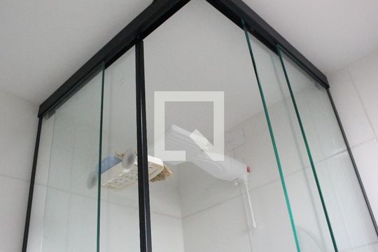 Banheiro de kitnet/studio à venda com 1 quarto, 28m² em Vila Dom Pedro Ii, São Paulo