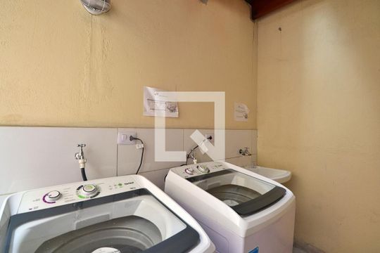 Lavanderia de kitnet/studio para alugar com 1 quarto, 15m² em Vila Sao Pedro, Santo André