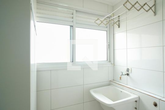 Área de Serviço de apartamento para alugar com 2 quartos, 48m² em Santa Maria, São Caetano do Sul