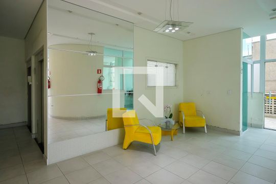 Hall de entrada de apartamento para alugar com 2 quartos, 48m² em Santa Maria, São Caetano do Sul