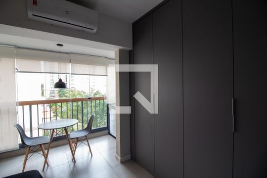 Studio de kitnet/studio à venda com 1 quarto, 25m² em Brooklin Paulista, São Paulo