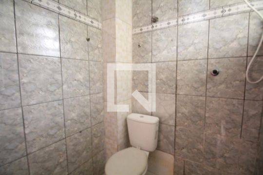 Banheiro de apartamento para alugar com 1 quarto, 29m² em Liberdade, São Paulo