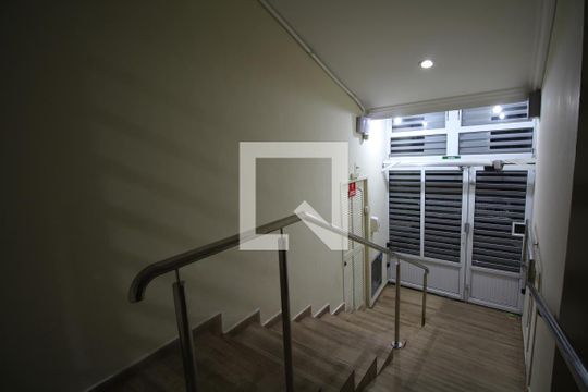 Hall de entrada de apartamento à venda com 2 quartos, 60m² em Liberdade, São Paulo