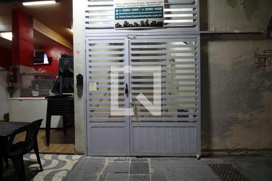 Fachada de apartamento à venda com 2 quartos, 60m² em Liberdade, São Paulo