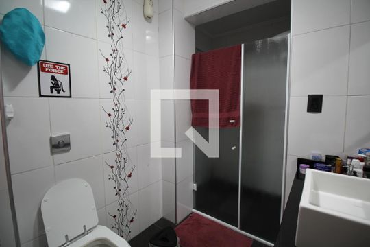 Banheiro de apartamento à venda com 2 quartos, 60m² em Liberdade, São Paulo