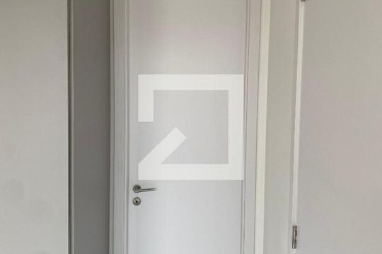 Banheiro de kitnet/studio à venda com 1 quarto, 36m² em Pinheiros, São Paulo