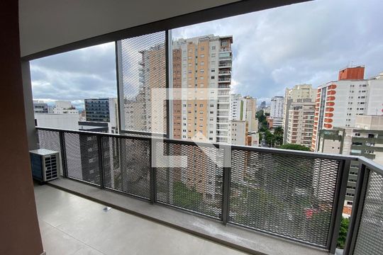 Sacada de kitnet/studio à venda com 1 quarto, 36m² em Pinheiros, São Paulo