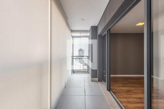 Varanda 1 de apartamento para alugar com 2 quartos, 120m² em Sumarezinho, São Paulo