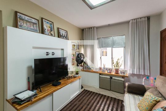 Sala de apartamento à venda com 2 quartos, 60m² em Grajau, Rio de Janeiro