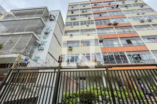 Fachada de apartamento à venda com 2 quartos, 60m² em Grajau, Rio de Janeiro