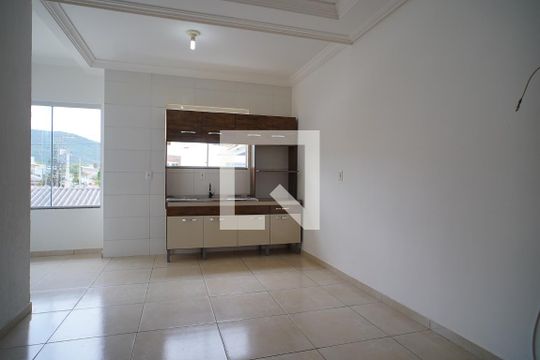 Apartamento para alugar com 2 quartos, 60m² em Ingleses Norte, Florianópolis