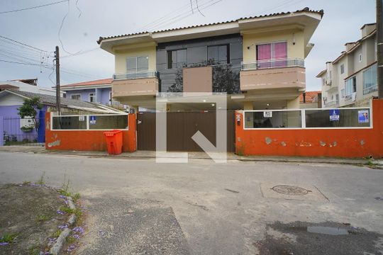 Fachada de apartamento para alugar com 2 quartos, 60m² em Ingleses Norte, Florianópolis