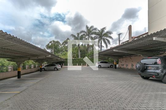 Área Comum - Estacionamento de apartamento para alugar com 3 quartos, 76m² em Alto Ipiranga, Mogi das Cruzes